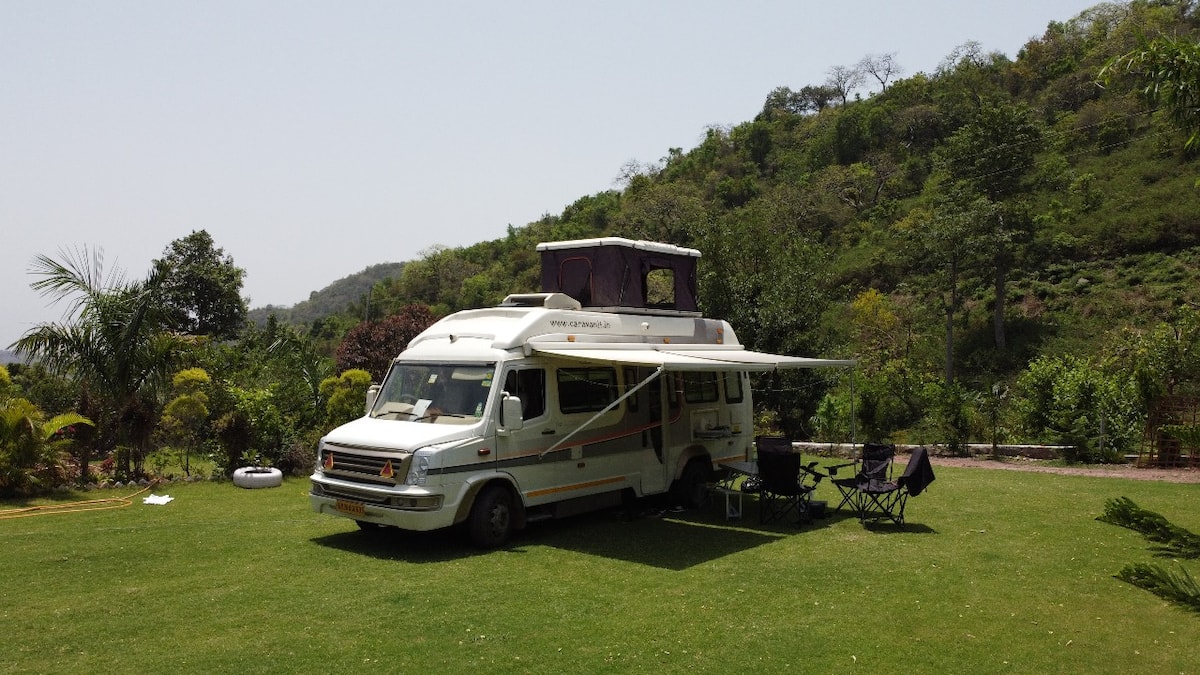 Luxury Caravan : MotoCaravan